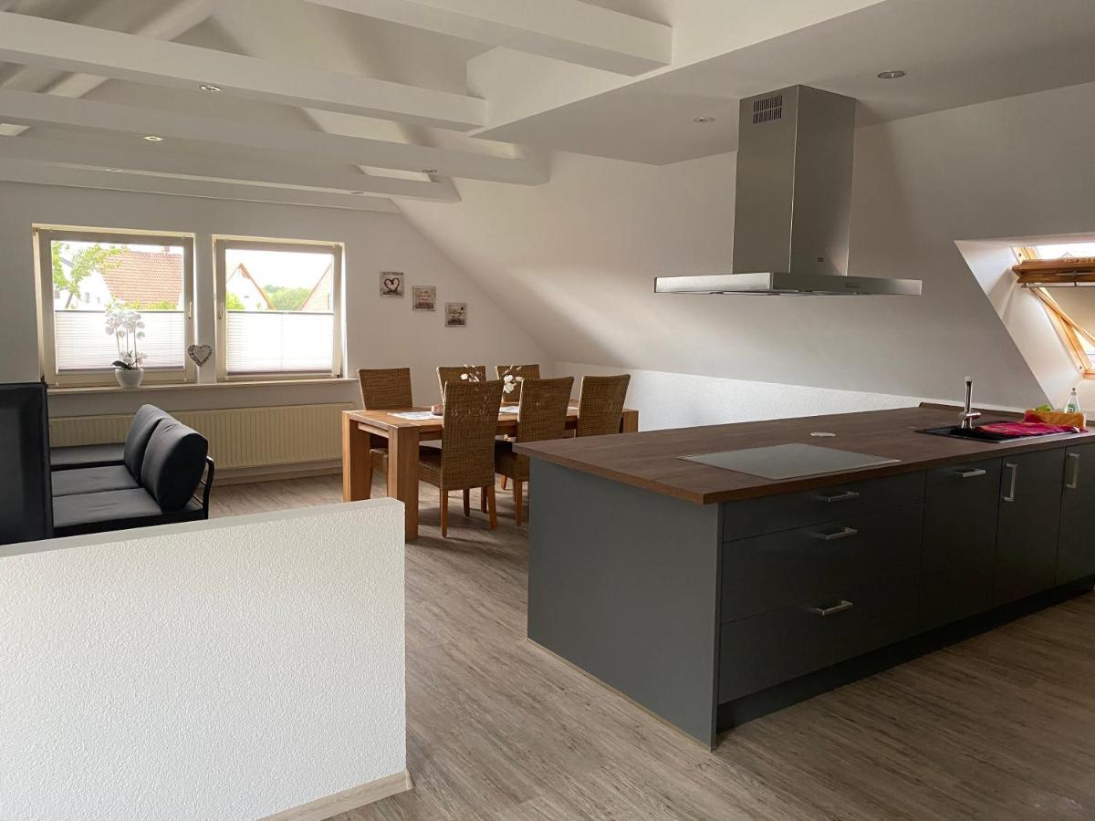 Traumhafte Dachgeschosswohnung Кёнигслуттер-ам-Эльм Экстерьер фото