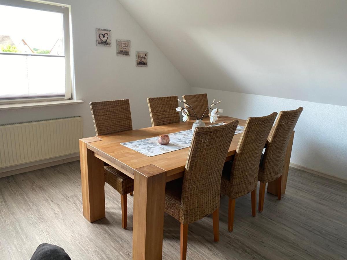 Traumhafte Dachgeschosswohnung Кёнигслуттер-ам-Эльм Экстерьер фото